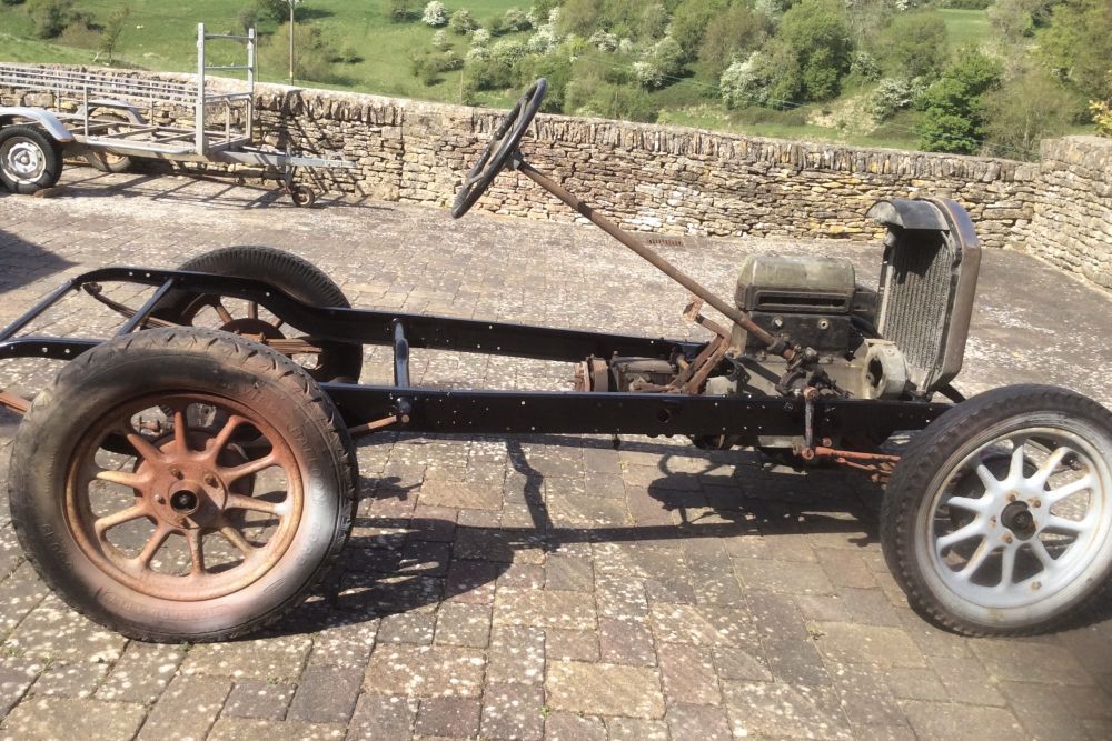 1928 Humber £1600 PROJECT : 9/20 plus a 9/28 Chassis and Running Gear with V5C Registration