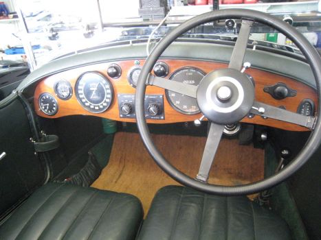 1930 Bentley Speed Six dash