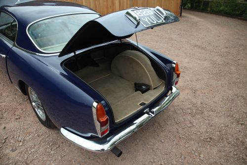 Alfa 1900SS 37 Leith