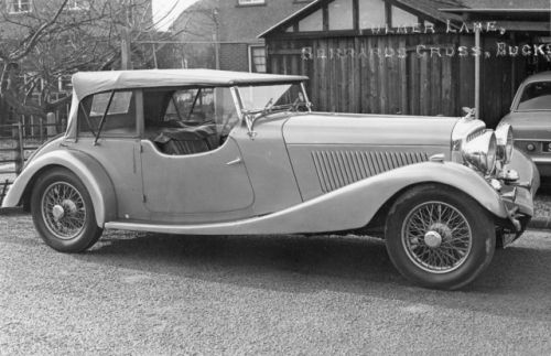 Derby Bentley Vanden Plas