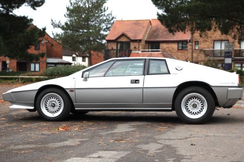 Lotus Esprit 7