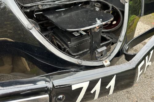 Peugeot 202 15