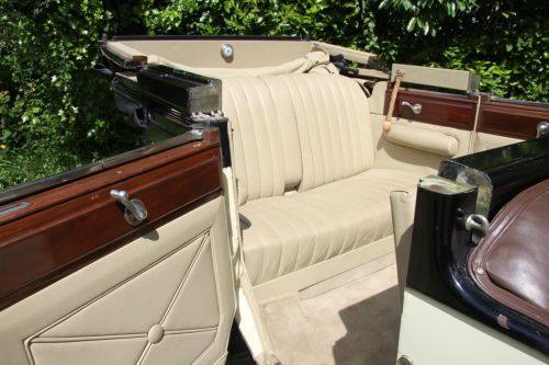 Rolls-Royce 20hp rear interior