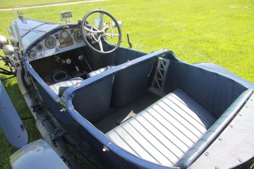 V Stutz 4 seats Leith