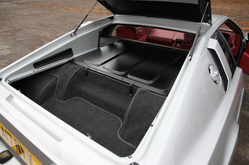 Lotus Esprit 17