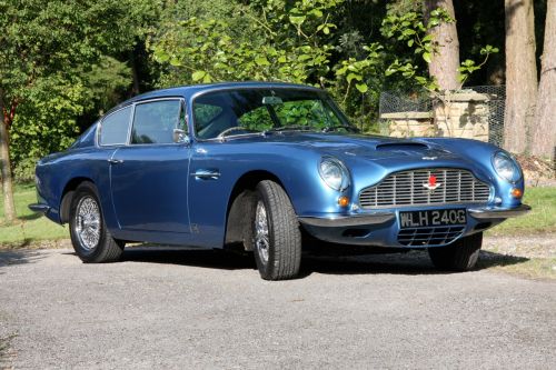 Aston Martin DB6 front