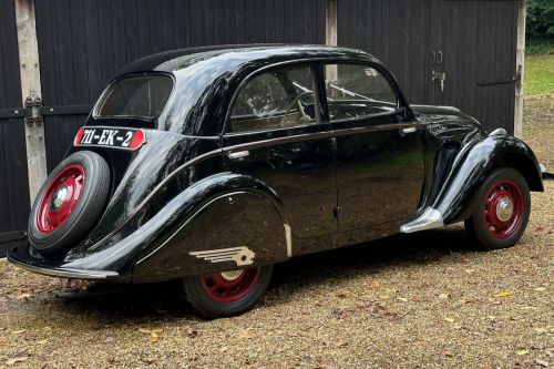 Peugeot 202 2