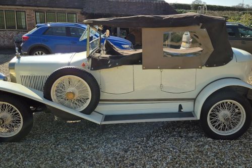 Delage DI Brown 16