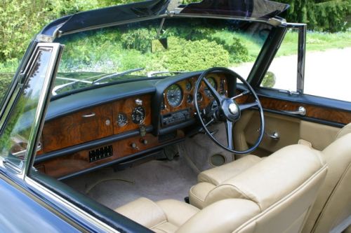 1959 Bentley S2 Continental DHC Interior