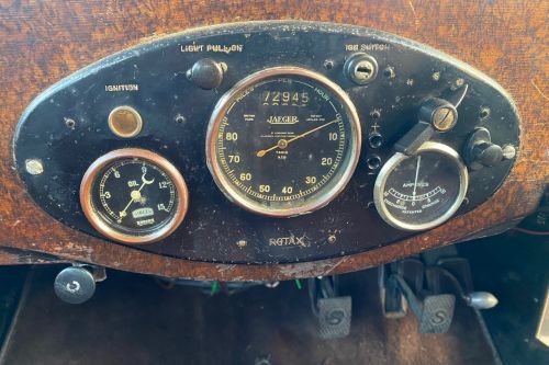 Singer Junior 8