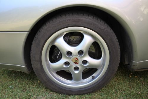 993 Lax 32