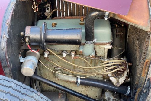 Singer Junior 13