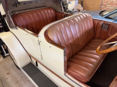 Delage DI Brown 24