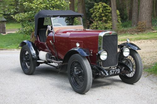 Alvis 3/4 front hood up