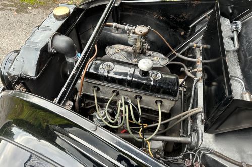 Peugeot 202 13