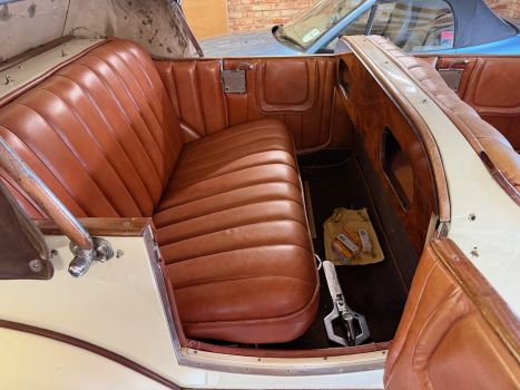Delage DI Brown 26