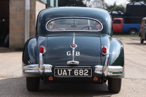 Jaguar XK140 FHC 6