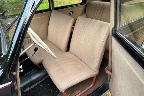 Peugeot 202 35