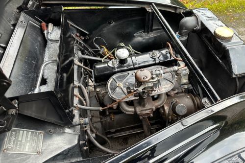Peugeot 202 12